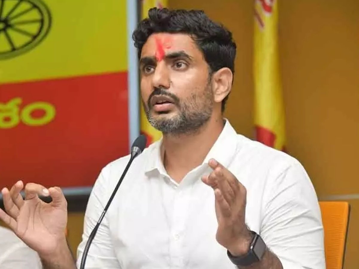 If people are wailing with floods .. how can Jagan go to weddings ?: Lokesh – 2Telugustates